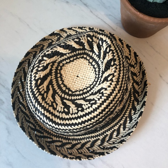 Laundry By Shelli Segal Accessories Laundryraffia Straw Wicker